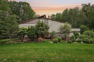 12 Lenape Trail, Upper Saddle River, NJ 07458 - Photo 1