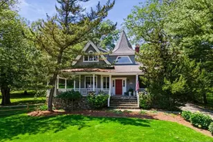 1043 Westwood Ave., Old Tappan, NJ 07675 - Photo 1