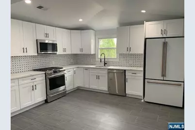 19 Roosevelt Avenue, Ridgefield Park, NJ 07603 - Photo 1