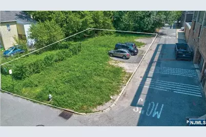 60 Morris Street, East Orange, NJ 07017 - Photo 1