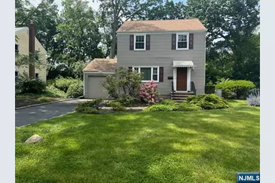 7 Concord Drive, Livingston, NJ 07039 - Photo 1