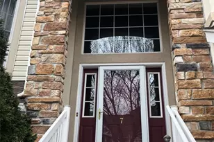 7 Cobblestone Ct, Oakland, NJ 07436 - Photo 1