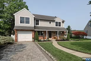 14 Swan Ct, East Rutherford, NJ 07073 - Photo 1