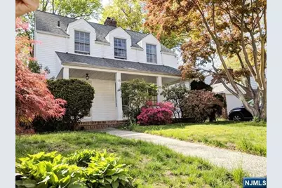 15 Daisy Place, Tenafly, NJ 07670 - Photo 1