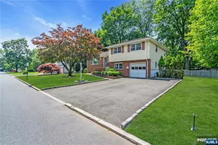 8 Delmar Ave, Cresskill, NJ 07626 - Photo 1