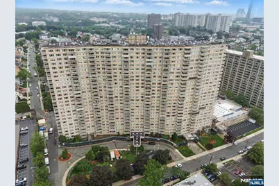 555 North Avenue 25L #25L, Fort Lee, NJ 07024 - Photo 1