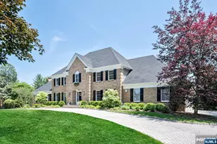 813 Sussex Rd, Franklin Lakes, NJ 07417 - Photo 1