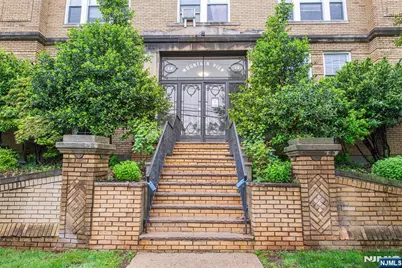 22 Saint Lukes Place 21 #21, Montclair, NJ 07042 - Photo 1