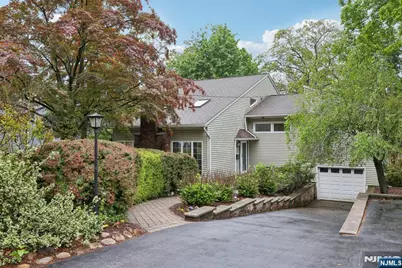 151 Busteed Drive, Midland Park, NJ 07432 - Photo 1