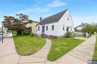 41 Hazelton Street, Ridgefield Park, NJ 07660 - Photo 1
