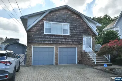 102 Parkview, Elmwood Park, NJ 07407 - Photo 1