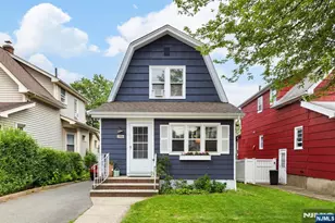 286 Willow Ave, Lyndhurst Township, NJ 07071 - Photo 1