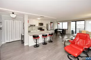 277 Prospect Ave 10F, Hackensack, NJ 07601 - Photo 1