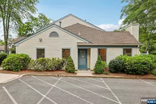 7 Eakens Ct, Mahwah, NJ 07430 - Photo 1