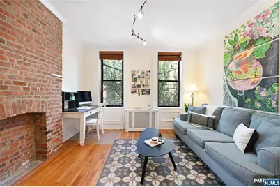 204 Washington Street 2B #2b, Jersey City, NJ 07302 - Photo 1