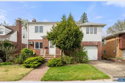 226 Mohegan Way, Fort Lee, NJ 07024 - Photo 1