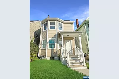 132 Lincoln Avenue, Orange, NJ 07050 - Photo 1