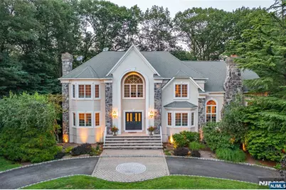 85 Locust Lane, Upper Saddle River, NJ 07458 - Photo 1