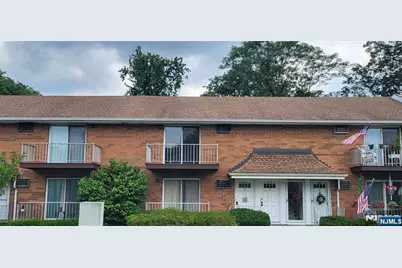 15 Cottage Street 15-5B #15-5B, Midland Park, NJ 07432 - Photo 1