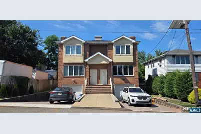 10 W Edsall Avenue B #B, Palisades Park, NJ 07650 - Photo 1