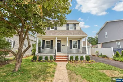 135 Vreeland Avenue, Bergenfield, NJ 07621 - Photo 1