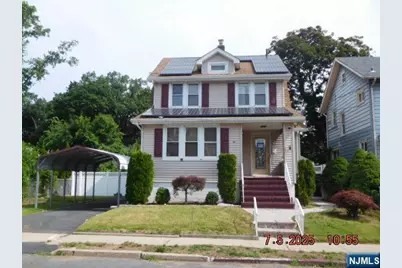33 Harcourt Avenue, Bergenfield, NJ 07621 - Photo 1