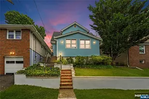 722 Stewart St, Ridgefield, NJ 07657 - Photo 1