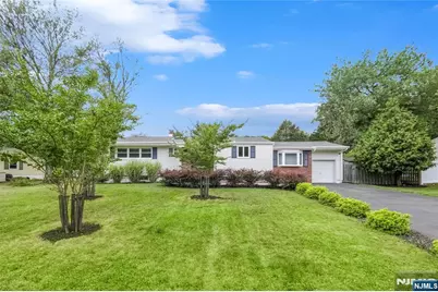 285 Spring Valley Road, Park Ridge, NJ 07656 - Photo 1