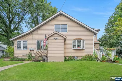 193 9th Avenue, Hawthorne, NJ 07506 - Photo 1