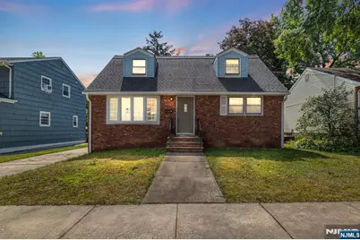 11 Milton Court, Rutherford, NJ 07070 - Photo 1