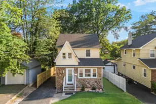 384 Sagamore Ave, Teaneck Township, NJ 07666 - Photo 1