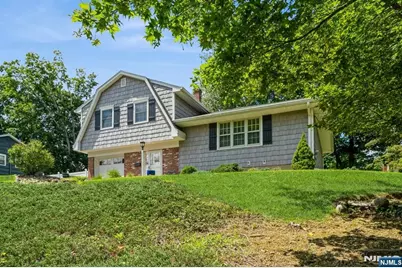 5 Terry Court, Montvale, NJ 07645 - Photo 1