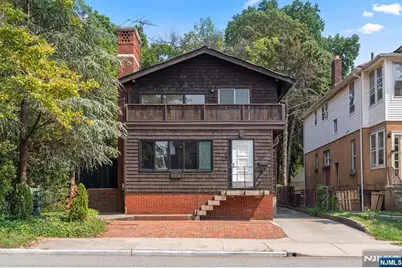 608 Bergen Boulevard, Ridgefield, NJ 07657 - Photo 1