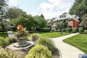 185 Palisade Ave A4B, Englewood, NJ 07631 - Photo 1