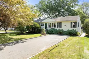 654 Woodbridge Ave, Woodbridge Township, NJ 07001 - Photo 1