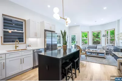 3 Bonn Place 1 #1, Weehawken, NJ 07086 - Photo 1