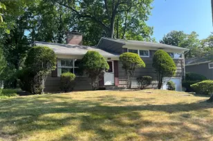 23 Brautigam Ln, Midland Park, NJ 07432 - Photo 1