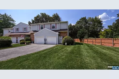 19 Ivy Court, Wanaque, NJ 07465 - Photo 1
