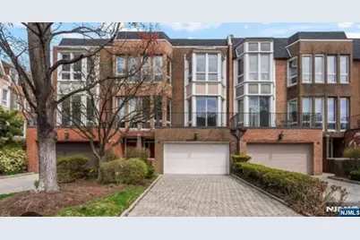 62 Kensington, Fort Lee, NJ 07024 - Photo 1