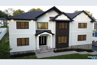 796 Wyckoff Avenue, Mahwah, NJ 07430 - Photo 1
