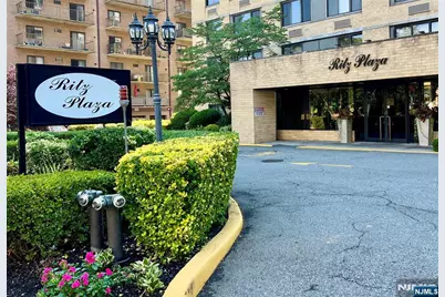 344 Prospect Avenue 8E #8E, Hackensack, NJ 07601 - Photo 1