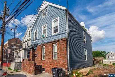 386 9th Street, Newark, NJ 07103 - Photo 1