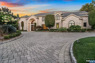 118 Hoover Drive, Cresskill, NJ 07626 - Photo 1