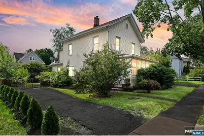 25 Riverview Avenue, Rutherford, NJ 07070 - Photo 1