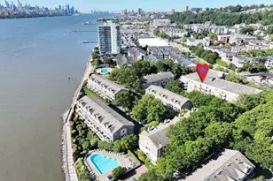 100 Grand Cove 3N, Edgewater, NJ 07020 - Photo 1