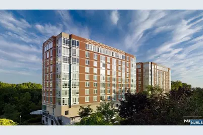 600 12th Street 901 #901, Palisades Park, NJ 07650 - Photo 1