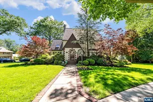 747 Mildred St, Teaneck Township, NJ 07666 - Photo 1