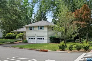 2 Churchill Rd, Cresskill, NJ 07626 - Photo 1