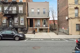 710 24th St, Union City, NJ 07087 - Photo 1