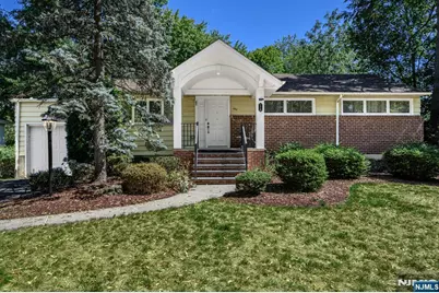 170 Oak Avenue, River Edge, NJ 07661 - Photo 1